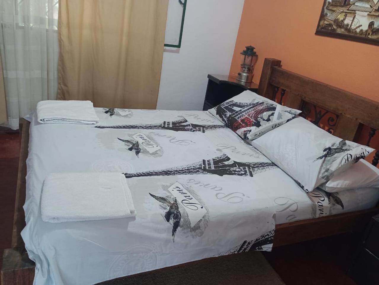Loma Linda Hotel De Naturaleza Ла Меса Екстериор снимка