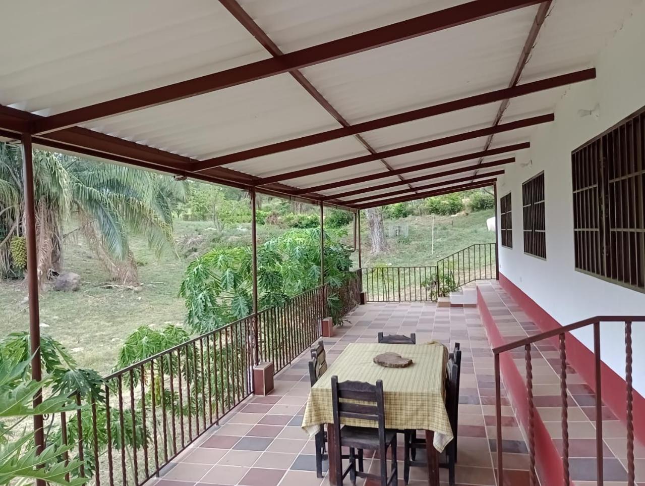 Loma Linda Hotel De Naturaleza Ла Меса Екстериор снимка